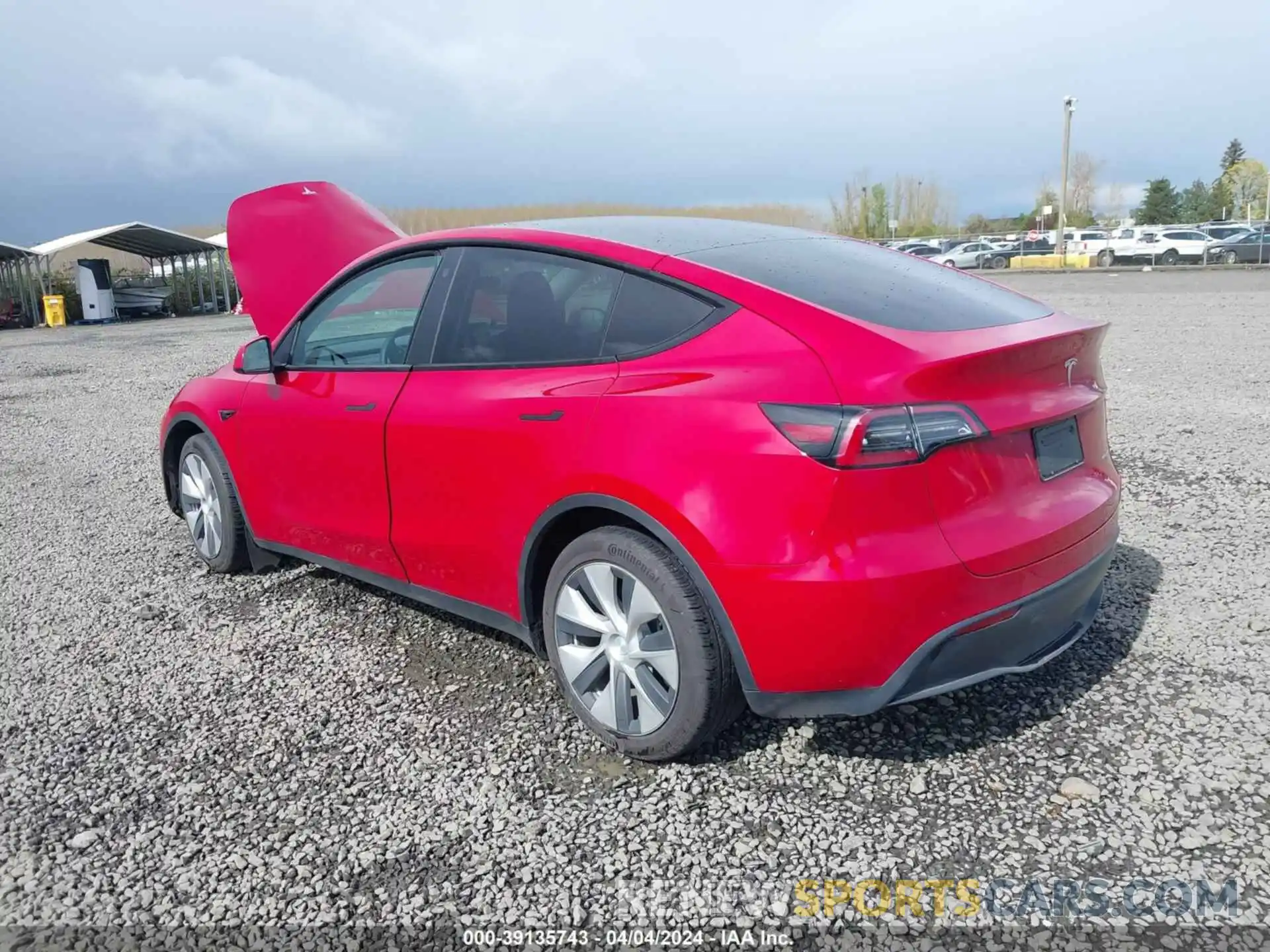 3 Photograph of a damaged car 5YJYGAEE4MF286631 TESLA MODEL Y 2021