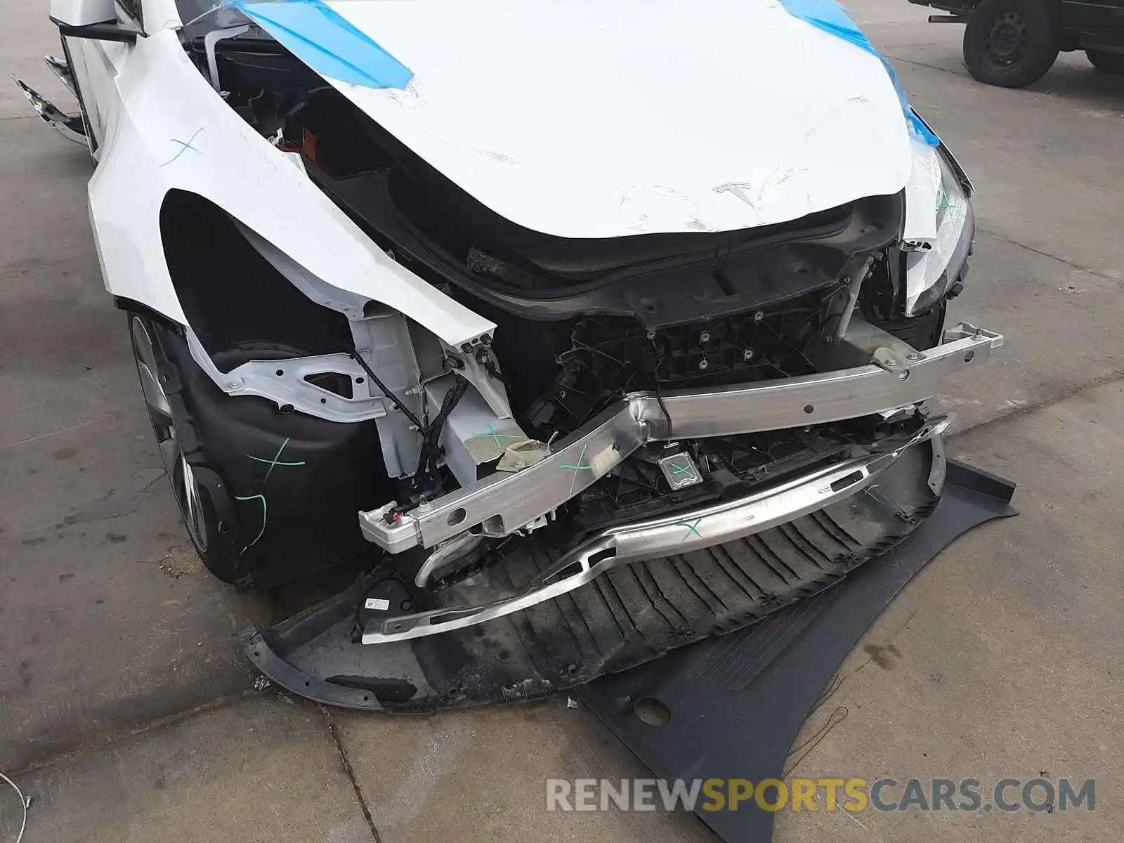 9 Photograph of a damaged car 5YJYGAEE5MF130615 TESLA MODEL Y 2021