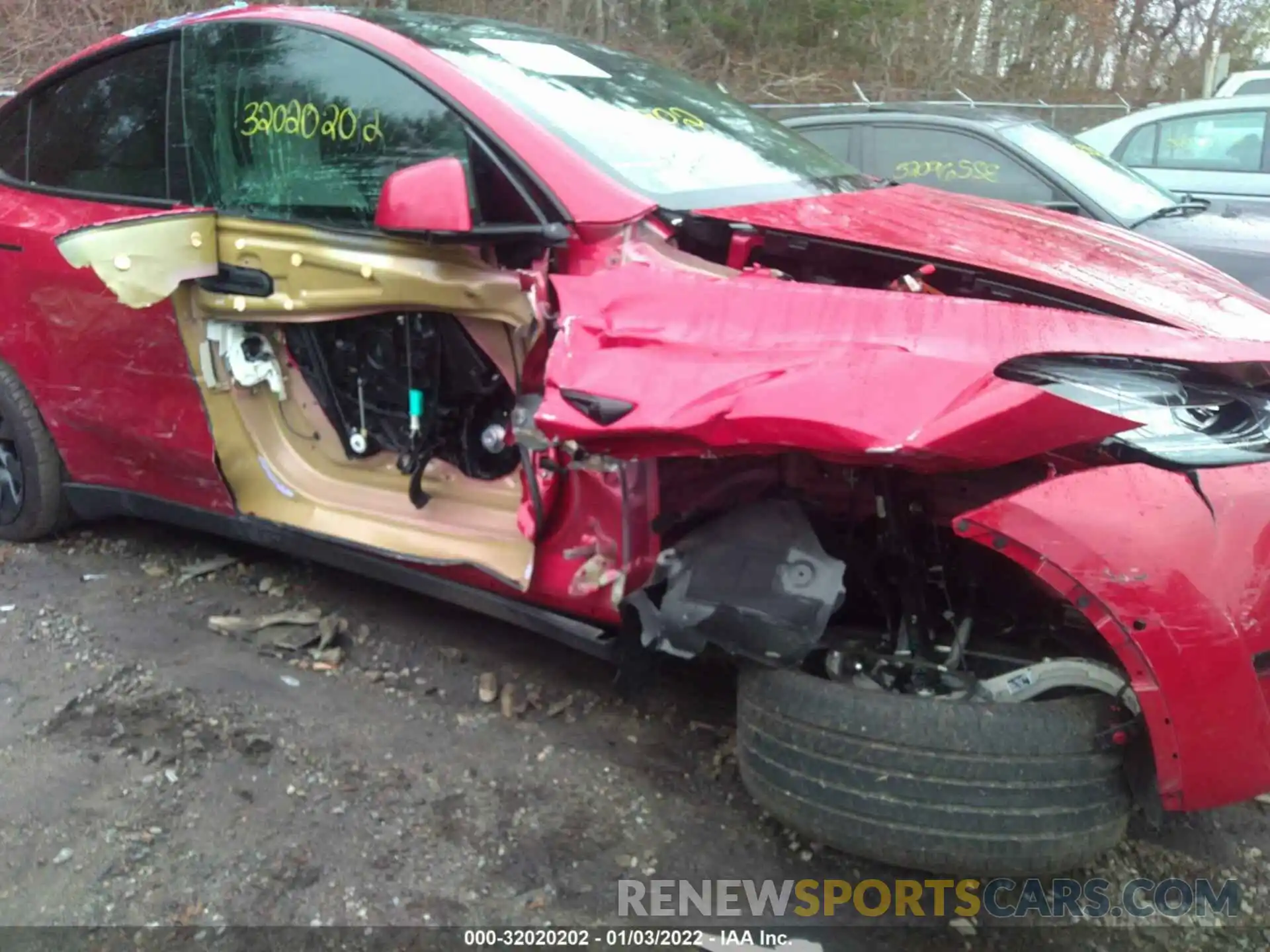 6 Photograph of a damaged car 5YJYGAEE5MF136639 TESLA MODEL Y 2021