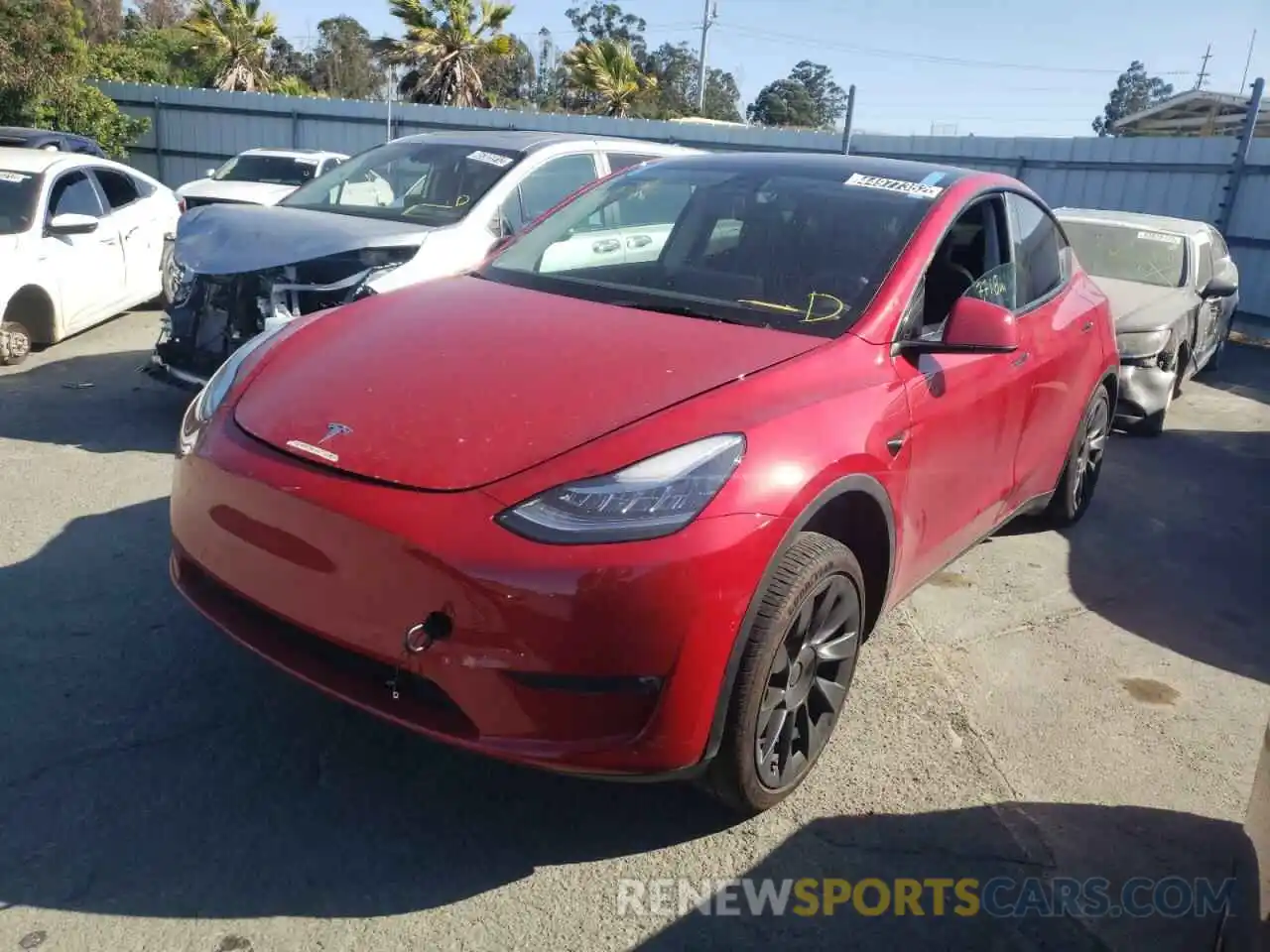 2 Photograph of a damaged car 5YJYGAEE5MF223179 TESLA MODEL Y 2021