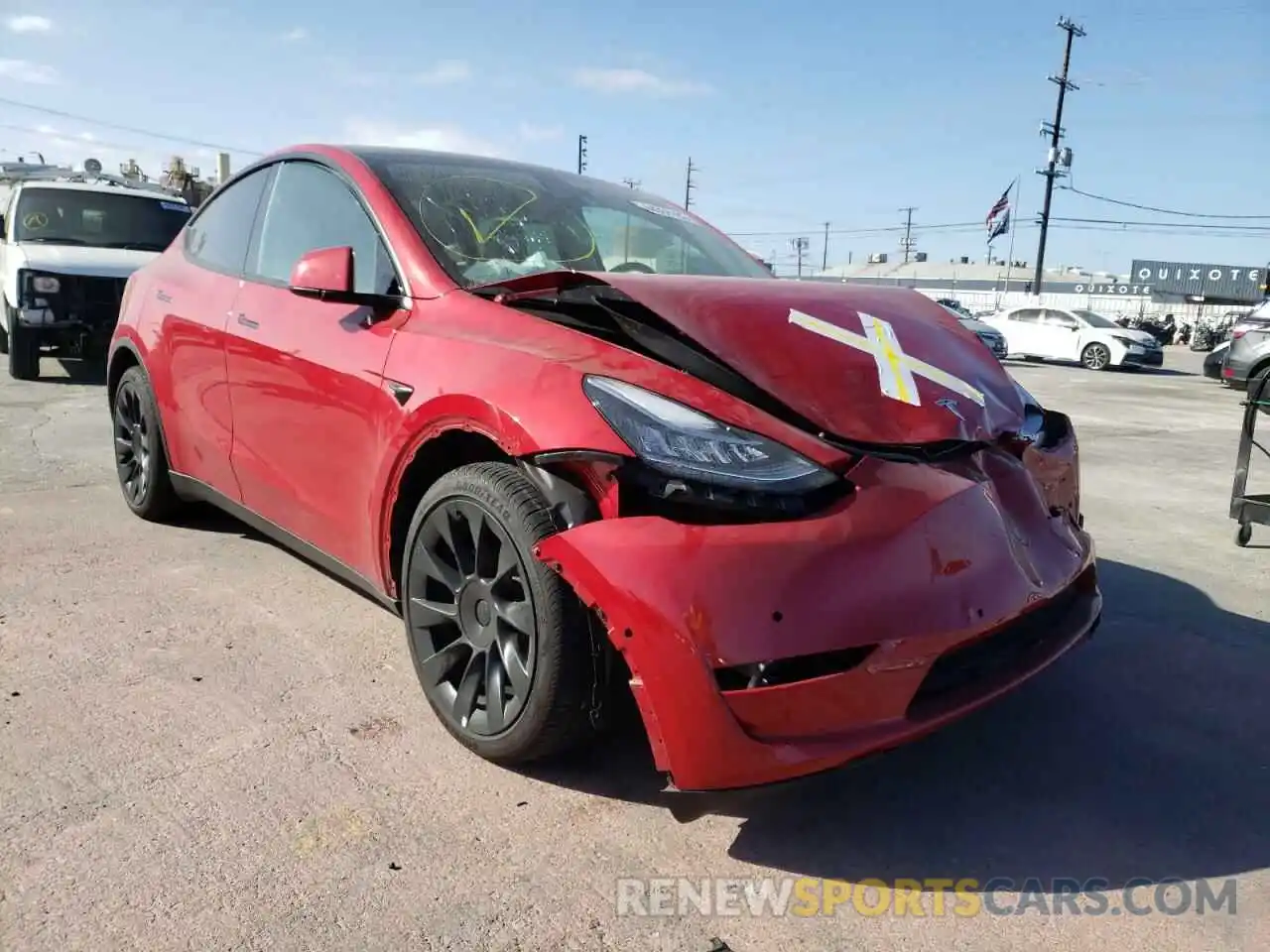 1 Фотография поврежденного автомобиля 5YJYGAEE5MF280854 TESLA MODEL Y 2021