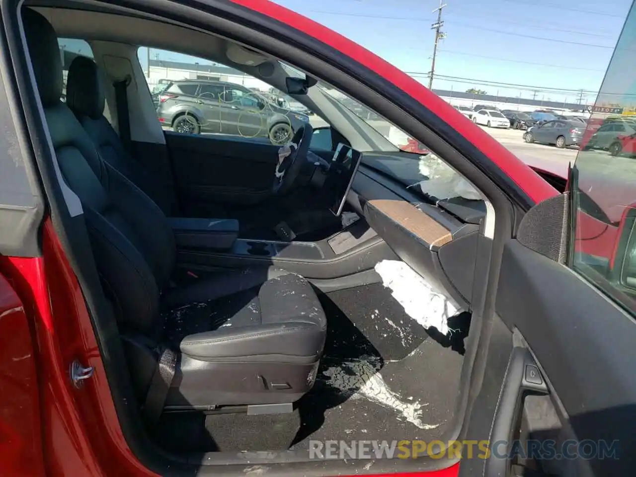 5 Photograph of a damaged car 5YJYGAEE5MF280854 TESLA MODEL Y 2021