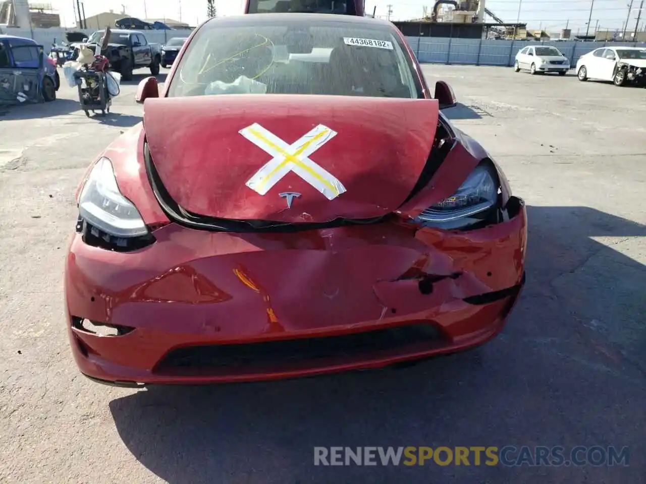 9 Photograph of a damaged car 5YJYGAEE5MF280854 TESLA MODEL Y 2021