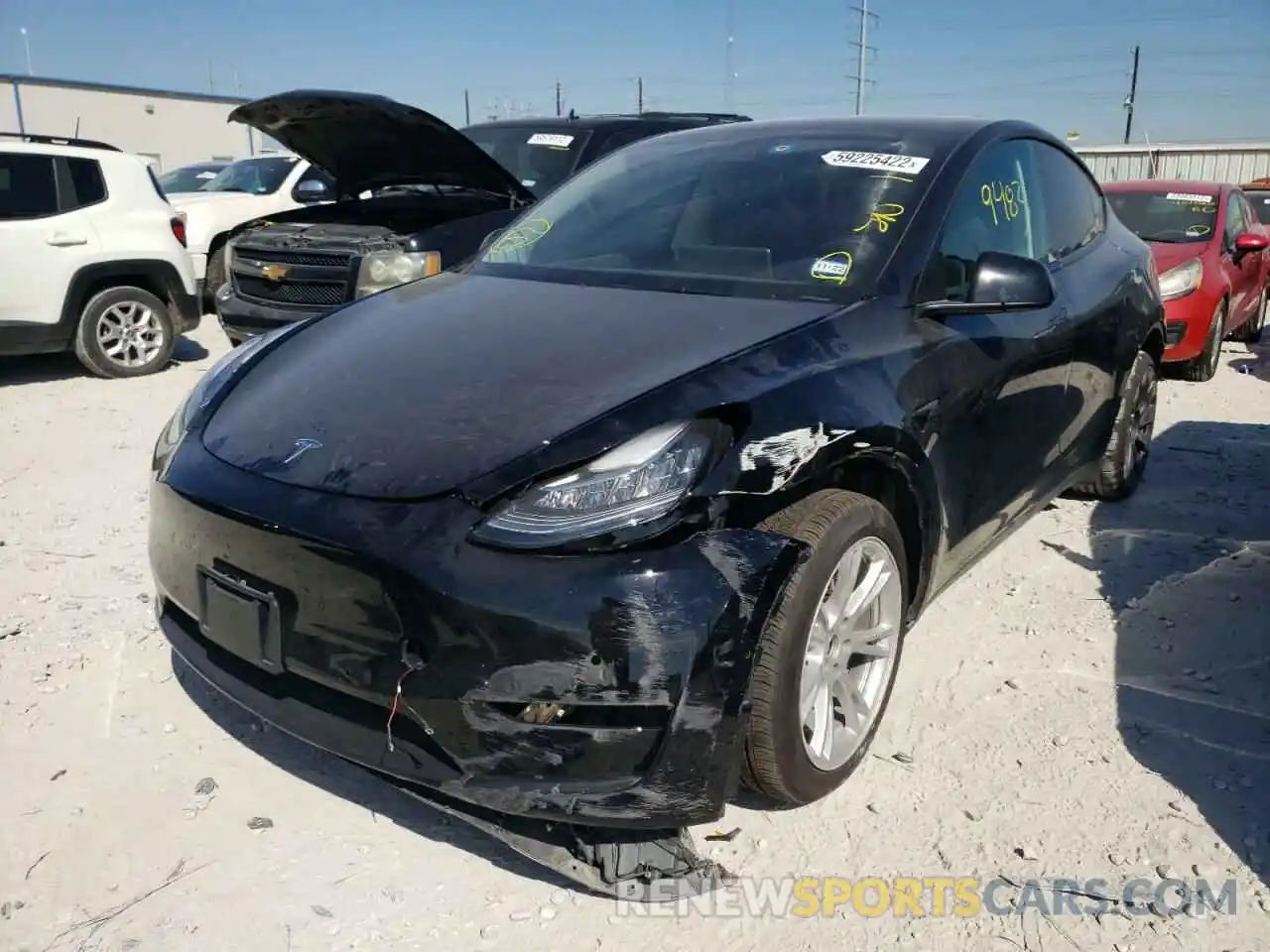 2 Photograph of a damaged car 5YJYGAEE5MF284631 TESLA MODEL Y 2021