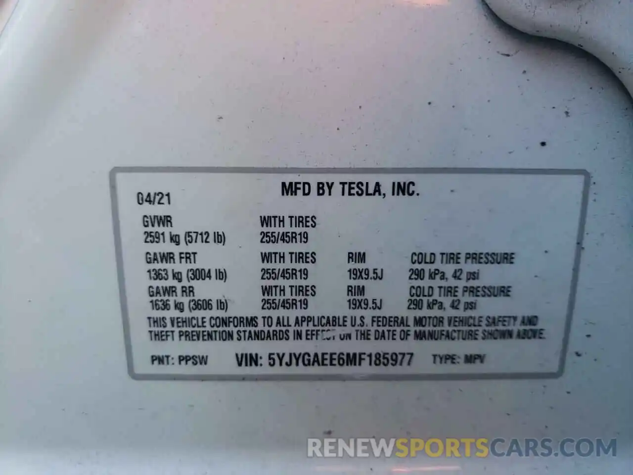 10 Photograph of a damaged car 5YJYGAEE6MF185977 TESLA MODEL Y 2021