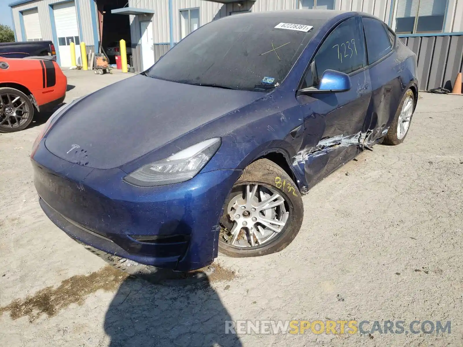 2 Photograph of a damaged car 5YJYGAEE7MF200907 TESLA MODEL Y 2021