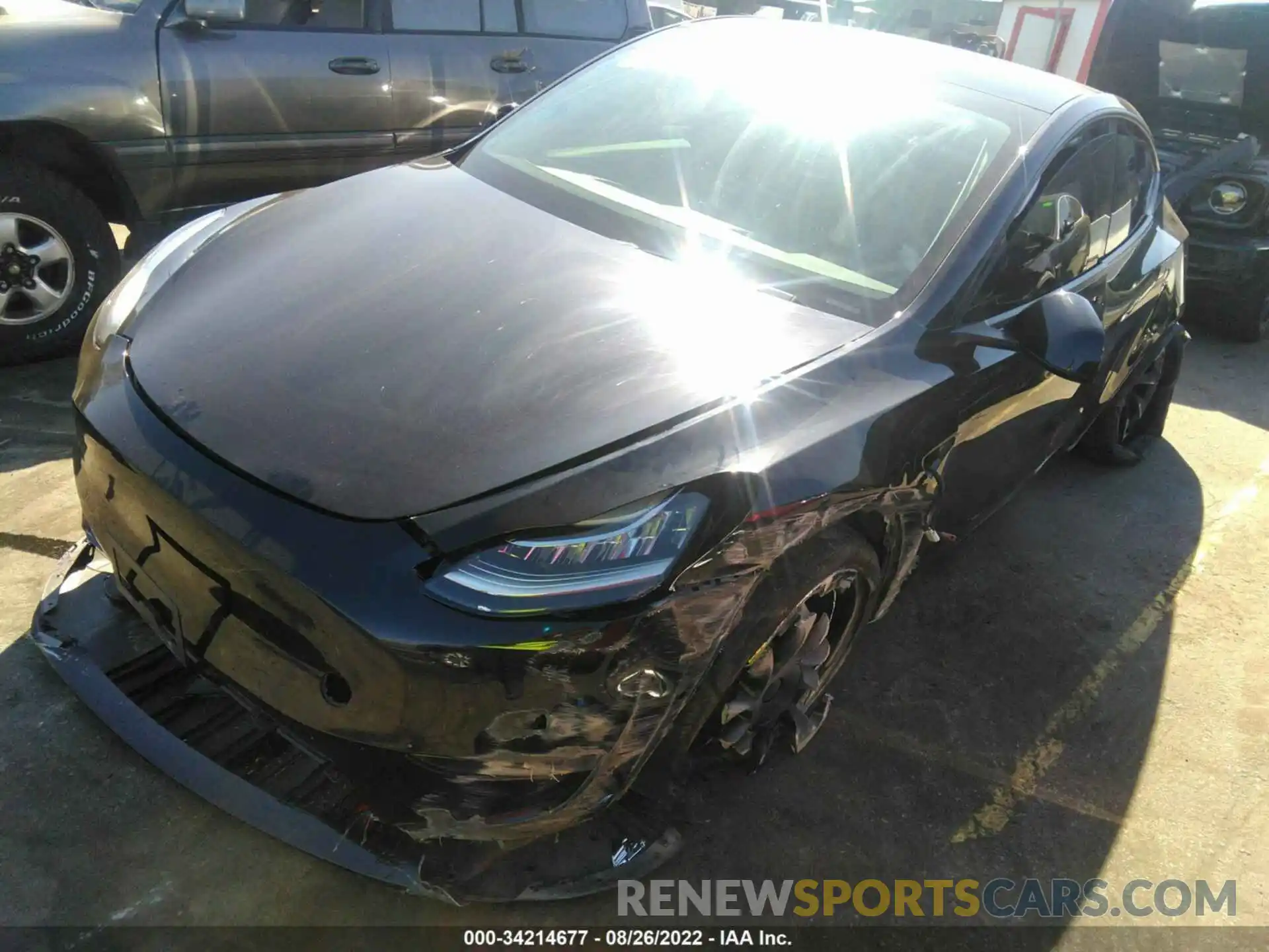 2 Photograph of a damaged car 5YJYGAEE7MF222728 TESLA MODEL Y 2021