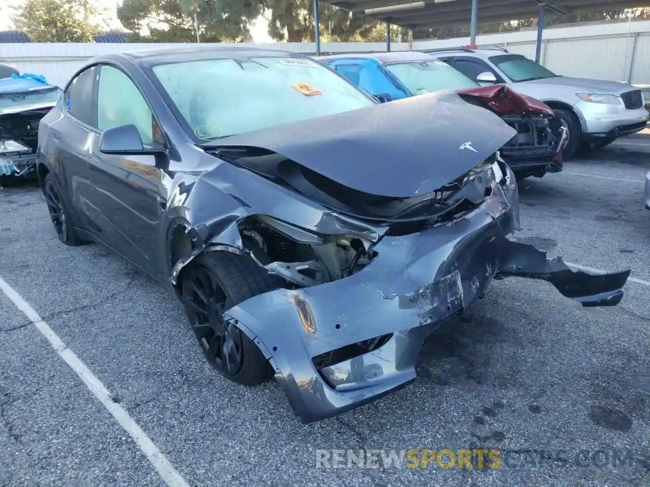 1 Photograph of a damaged car 5YJYGAEE7MF222759 TESLA MODEL Y 2021