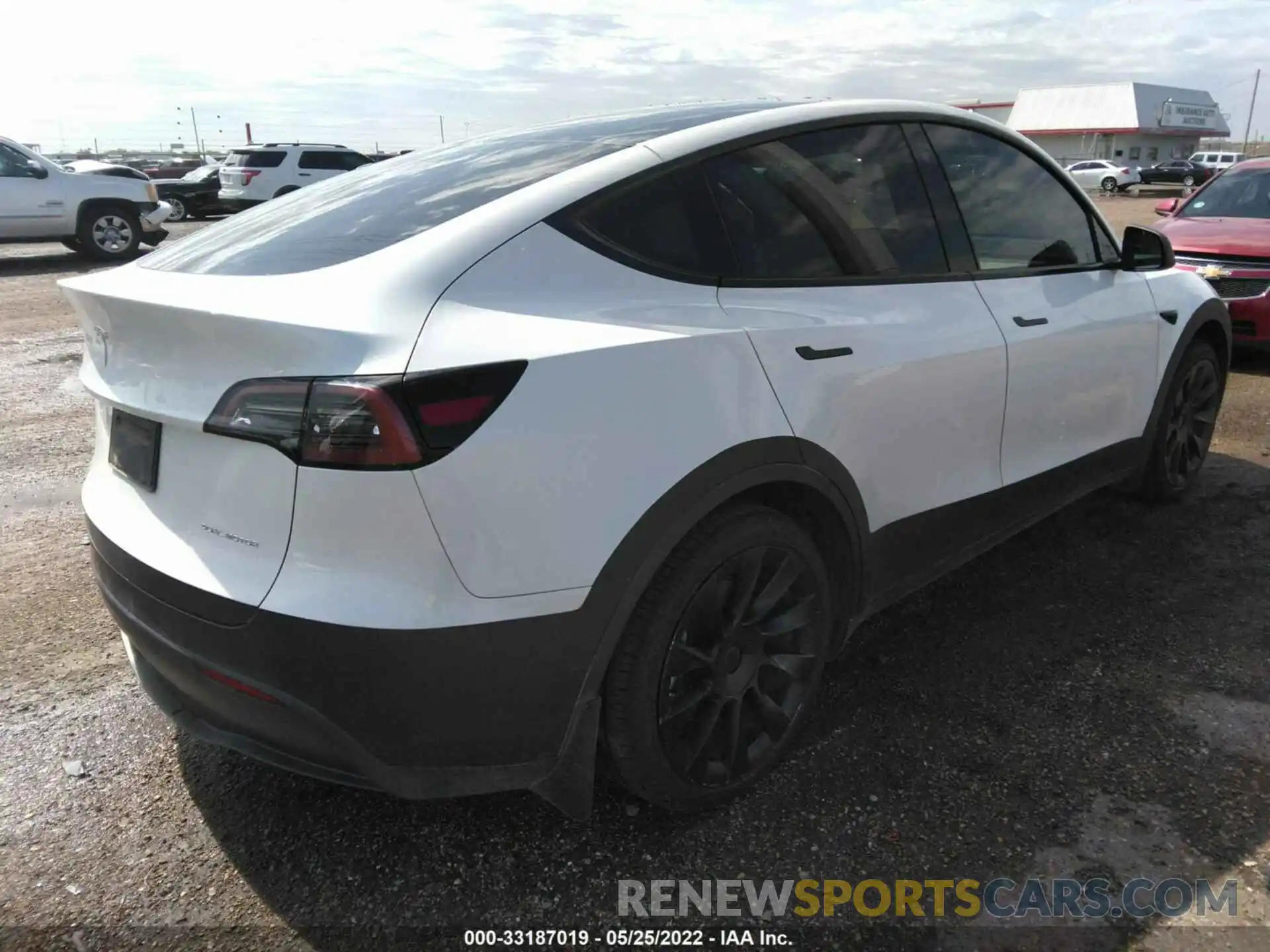 4 Фотография поврежденного автомобиля 5YJYGAEE7MF228237 TESLA MODEL Y 2021