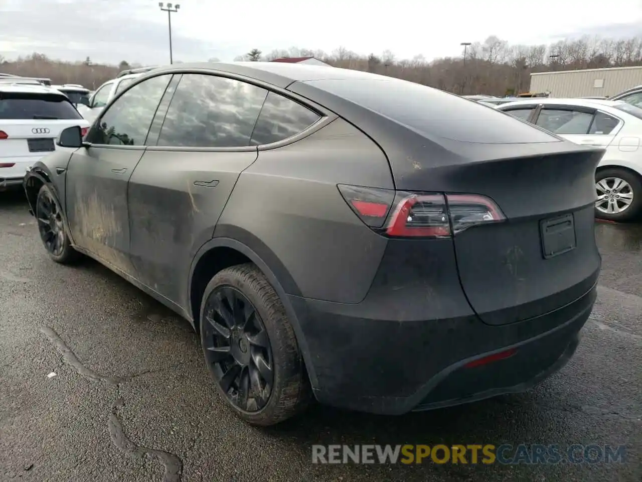 3 Photograph of a damaged car 5YJYGAEE7MF297784 TESLA MODEL Y 2021