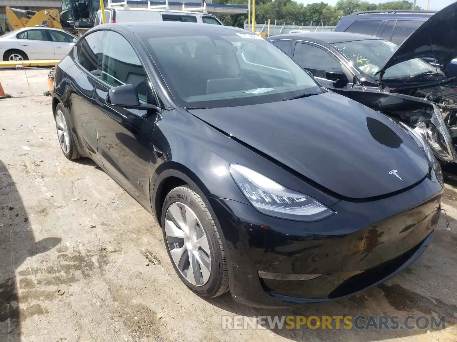 1 Photograph of a damaged car 5YJYGAEE8MF112593 TESLA MODEL Y 2021