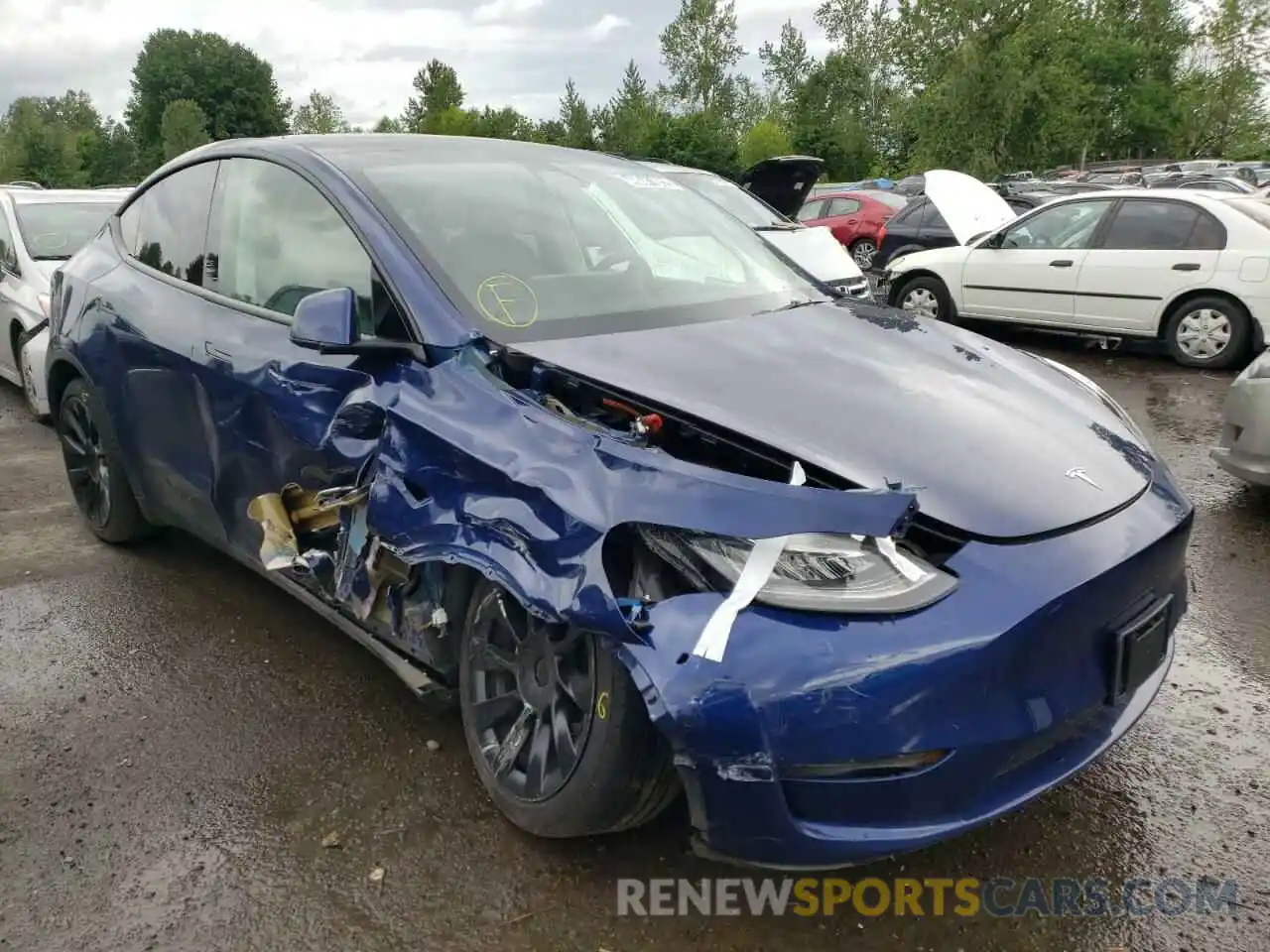 1 Photograph of a damaged car 5YJYGAEE8MF151040 TESLA MODEL Y 2021