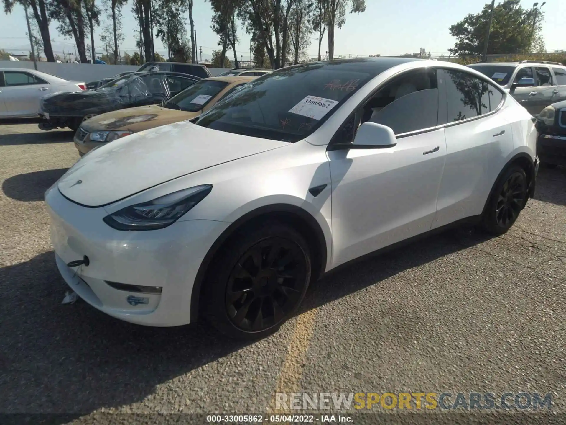 2 Photograph of a damaged car 5YJYGAEE8MF238209 TESLA MODEL Y 2021