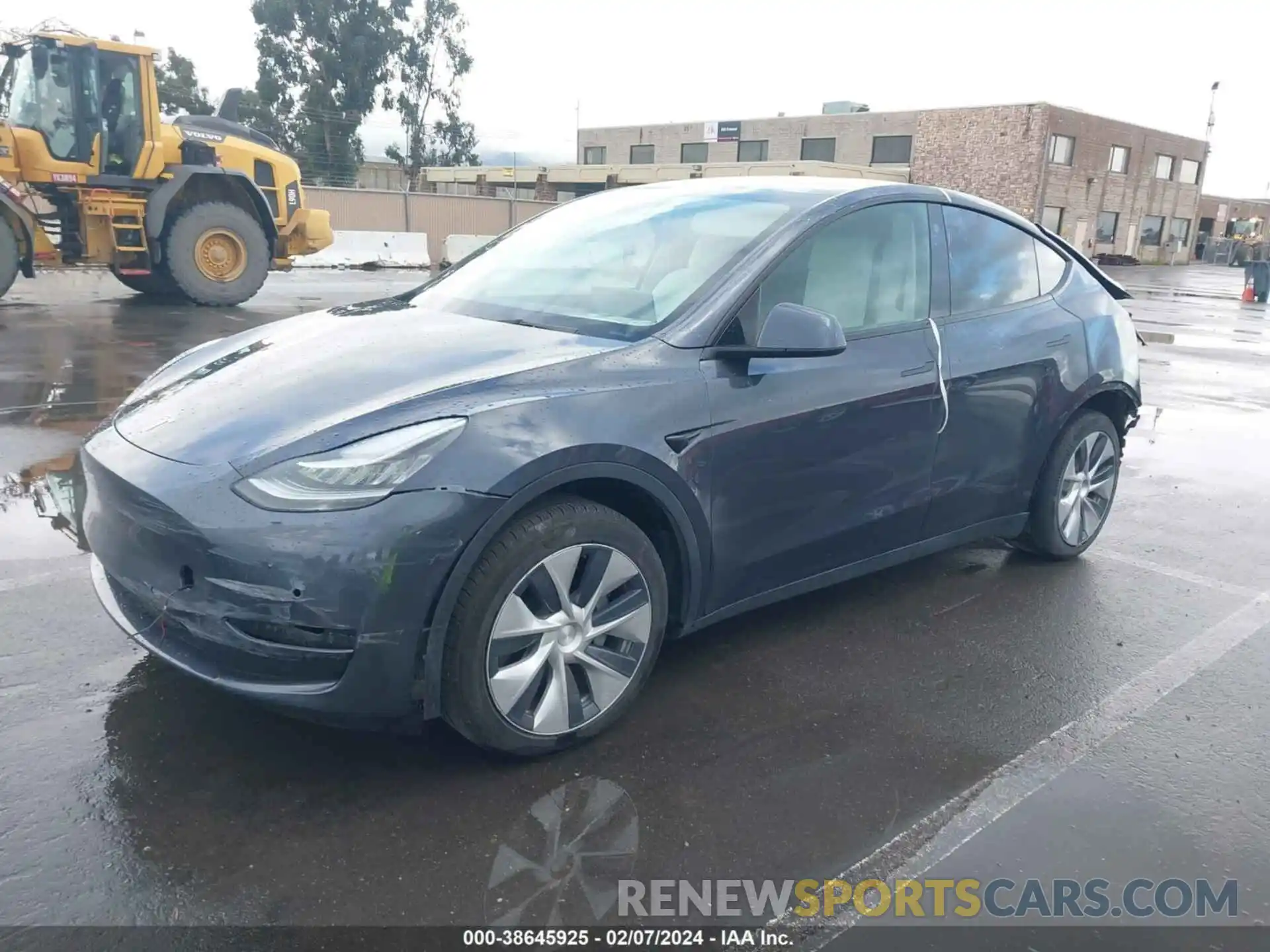 2 Photograph of a damaged car 5YJYGAEE8MF276524 TESLA MODEL Y 2021