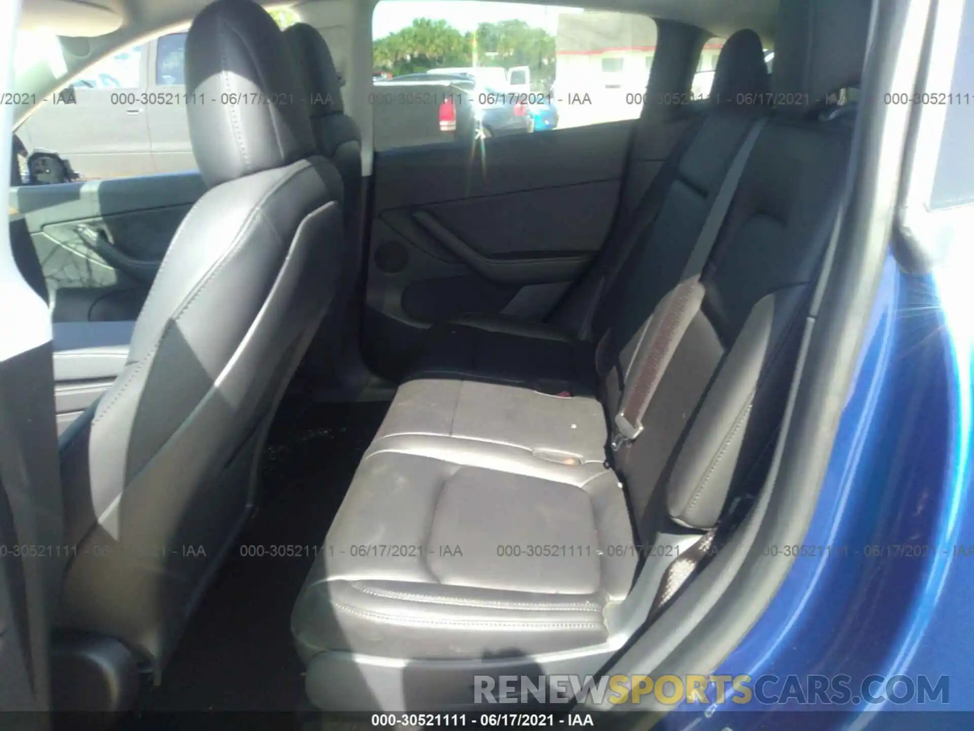 8 Photograph of a damaged car 5YJYGAEE9MF134991 TESLA MODEL Y 2021