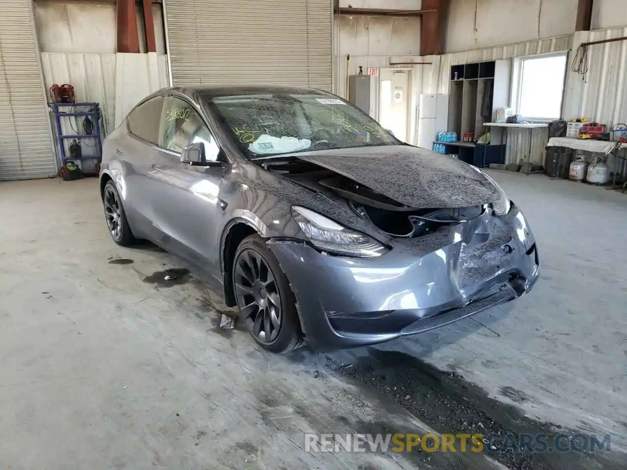 1 Photograph of a damaged car 5YJYGAEE9MF143254 TESLA MODEL Y 2021