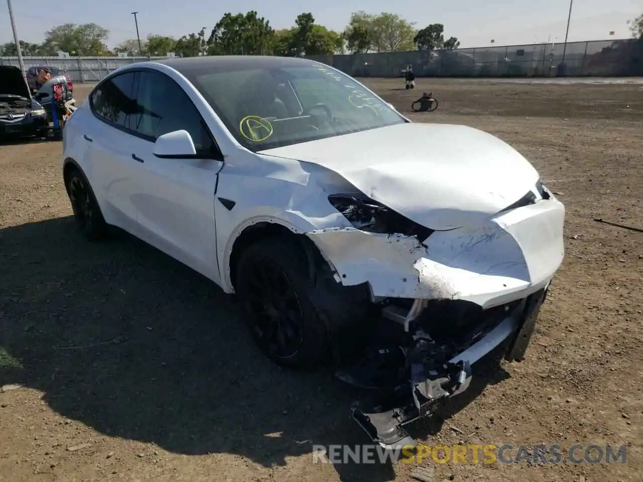 1 Photograph of a damaged car 5YJYGAEEXMF117424 TESLA MODEL Y 2021