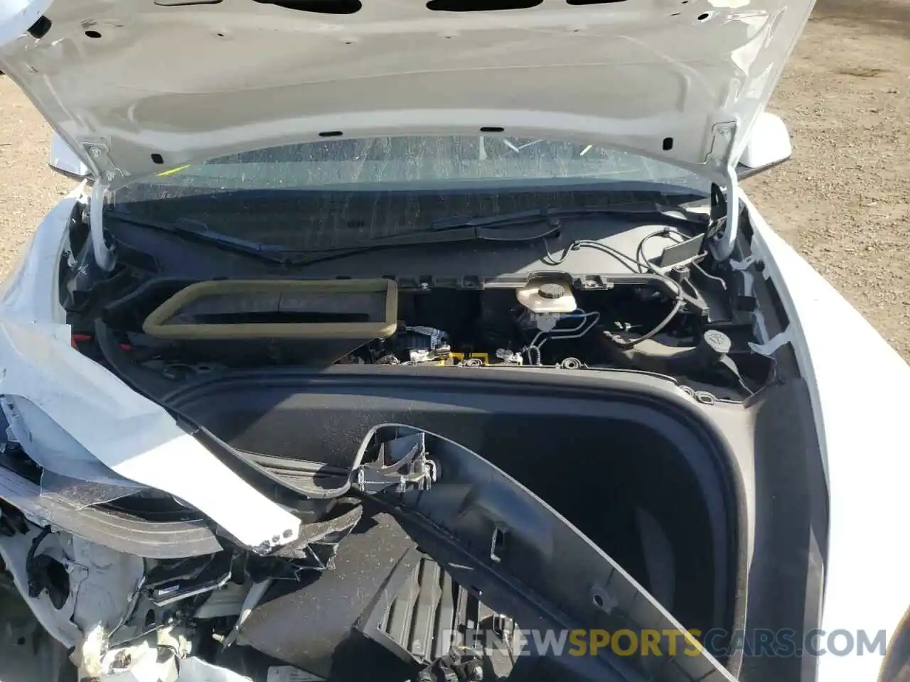 7 Photograph of a damaged car 5YJYGAEEXMF117424 TESLA MODEL Y 2021