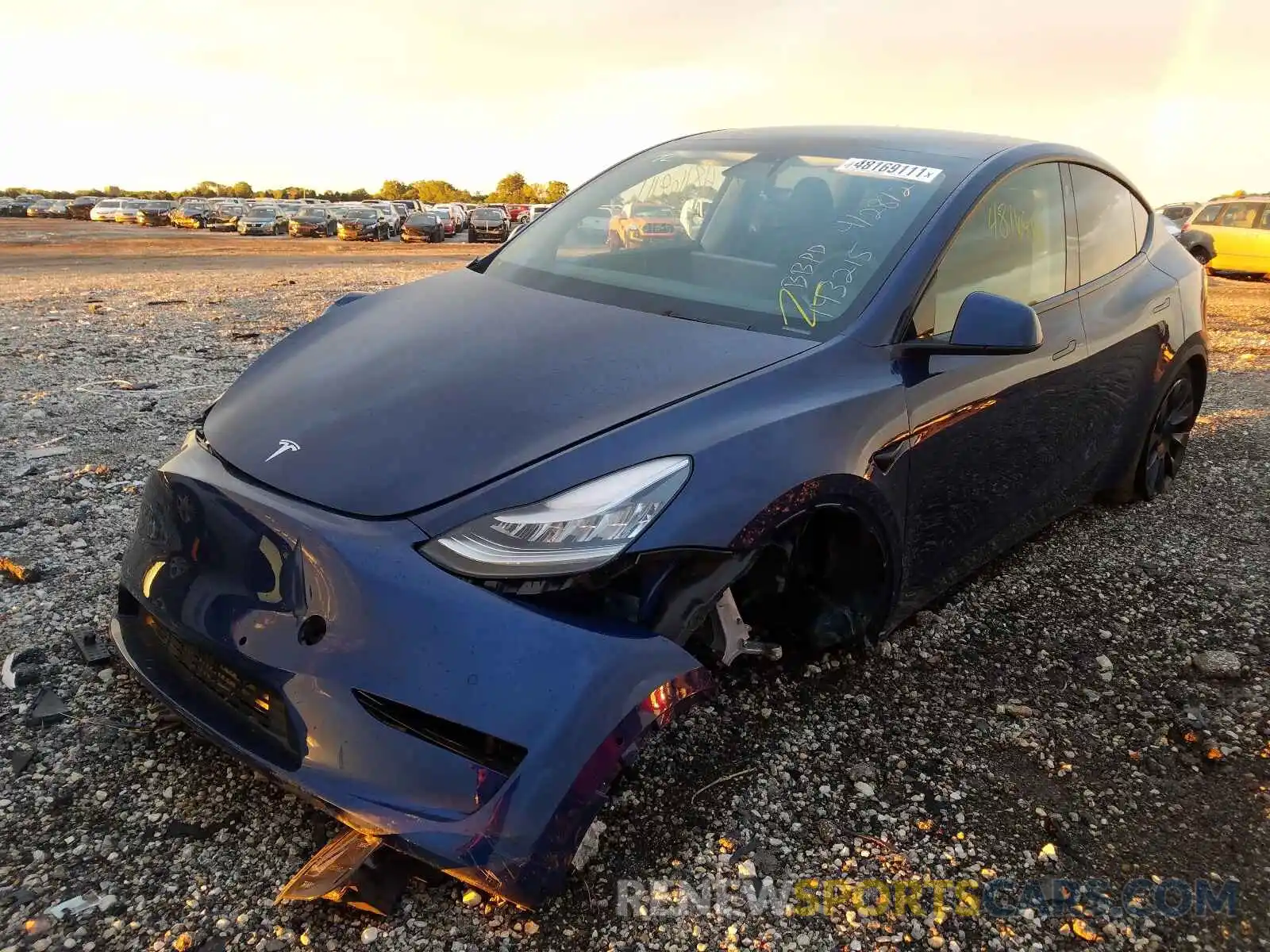 2 Photograph of a damaged car 5YJYGAEEXMF143215 TESLA MODEL Y 2021