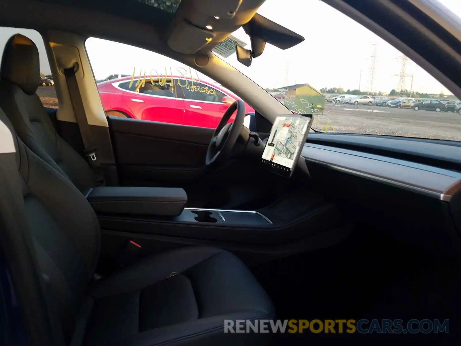 5 Photograph of a damaged car 5YJYGAEEXMF143215 TESLA MODEL Y 2021