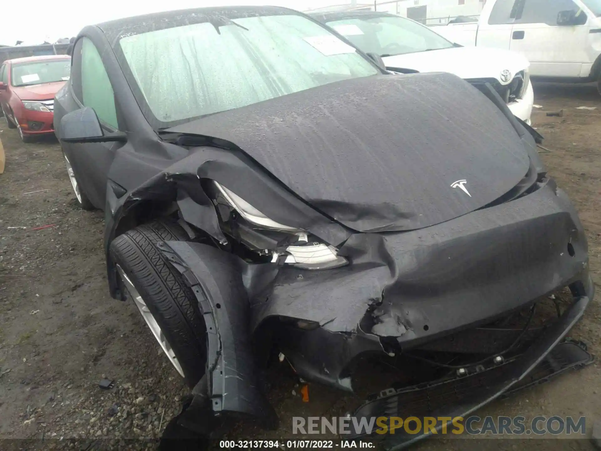 1 Photograph of a damaged car 5YJYGAEEXMF159995 TESLA MODEL Y 2021