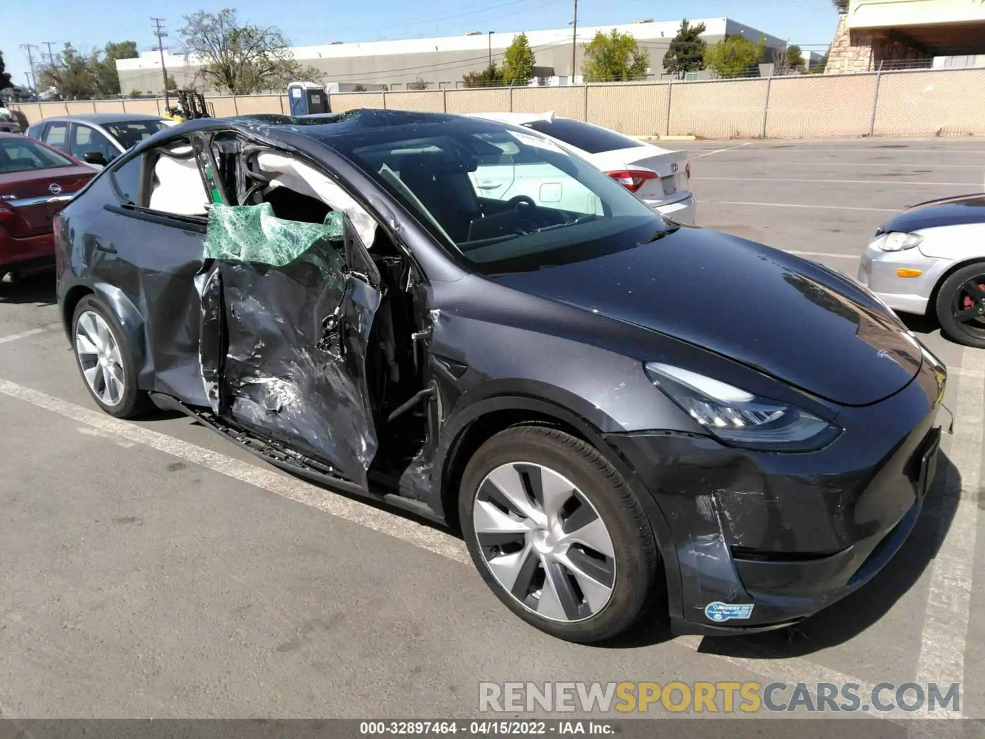 1 Photograph of a damaged car 5YJYGAEEXMF199574 TESLA MODEL Y 2021