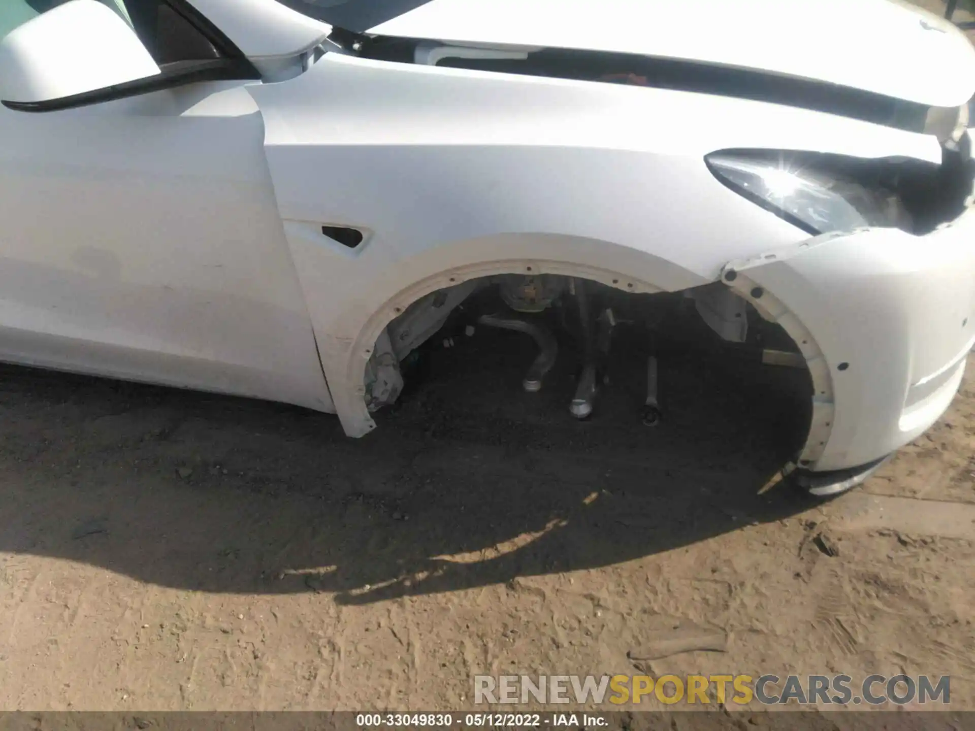 6 Photograph of a damaged car 5YJYGDED0MF103329 TESLA MODEL Y 2021