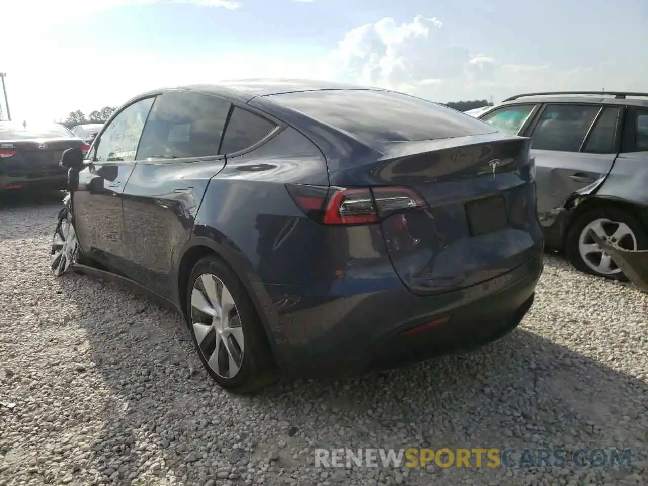 3 Фотография поврежденного автомобиля 5YJYGDED0MF106957 TESLA MODEL Y 2021