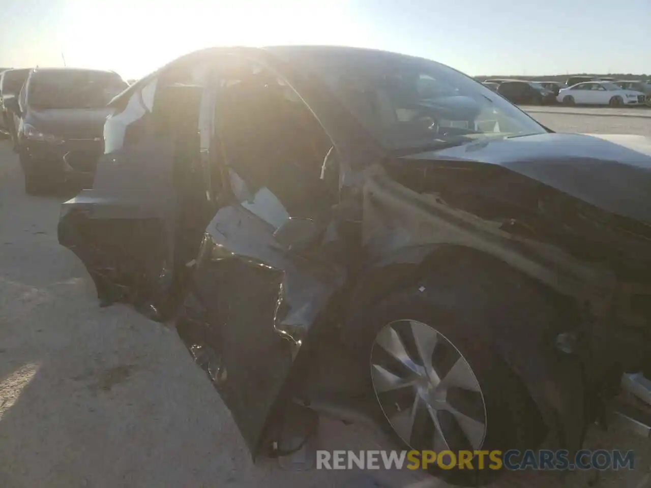 9 Photograph of a damaged car 5YJYGDED0MF109809 TESLA MODEL Y 2021