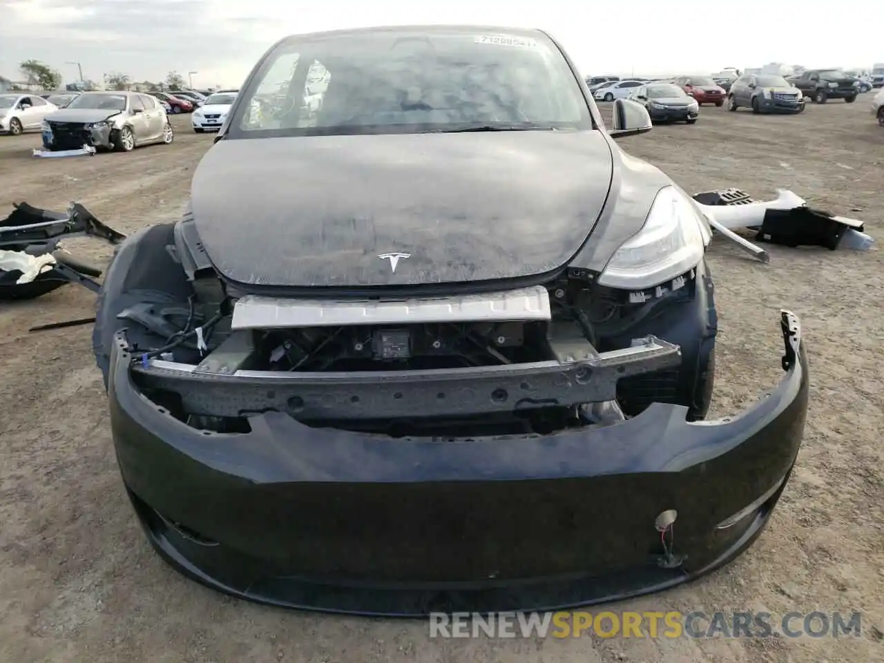 9 Photograph of a damaged car 5YJYGDED0MF134516 TESLA MODEL Y 2021