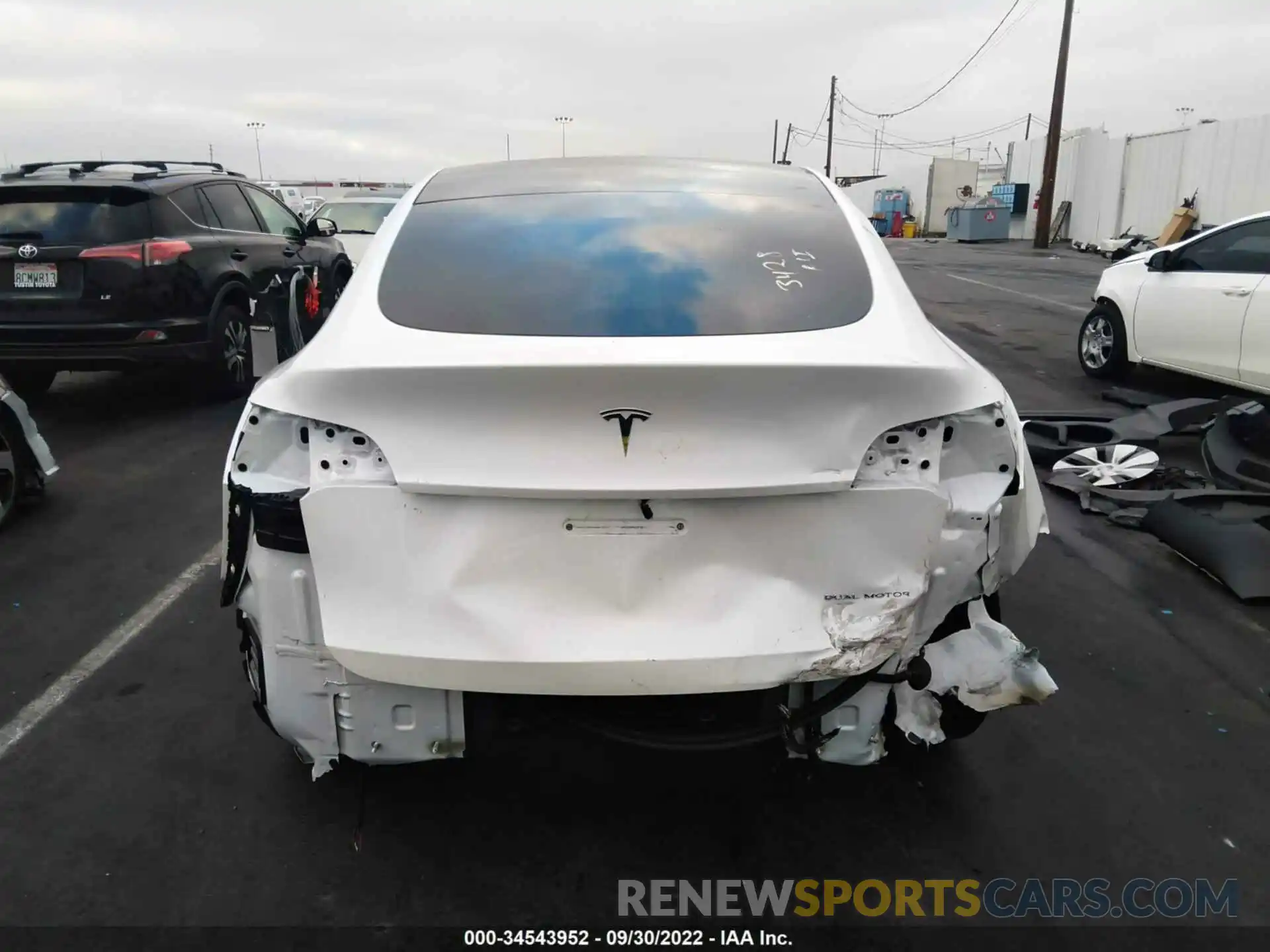 6 Фотография поврежденного автомобиля 5YJYGDED0MF192867 TESLA MODEL Y 2021