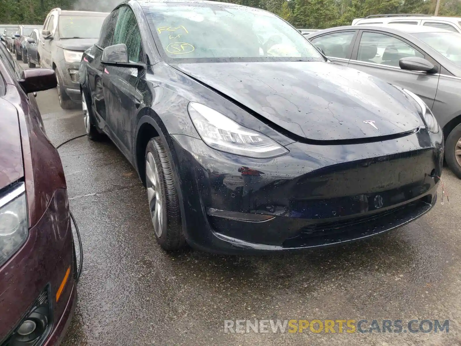 1 Photograph of a damaged car 5YJYGDED1MF106028 TESLA MODEL Y 2021