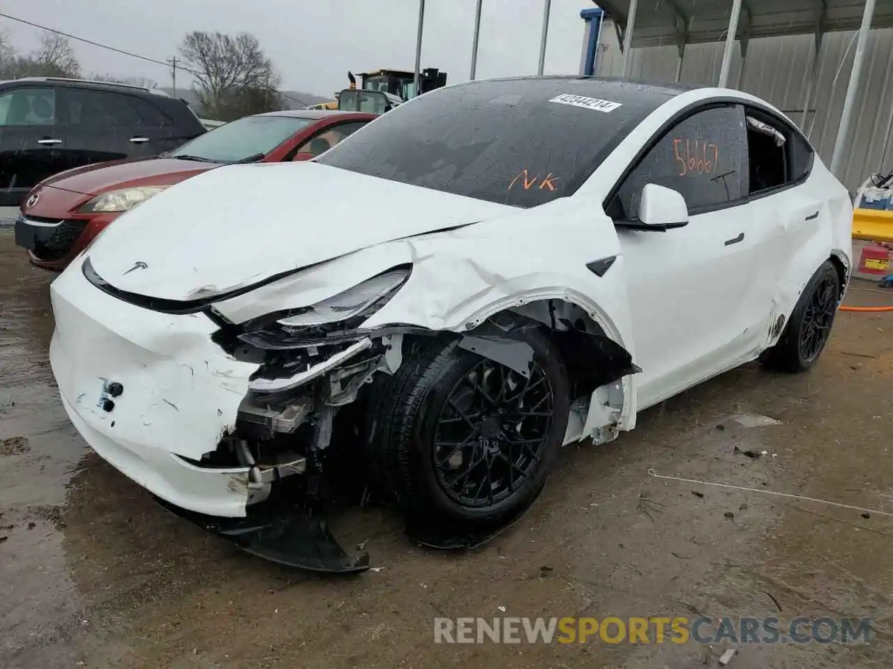 1 Photograph of a damaged car 5YJYGDED1MF114078 TESLA MODEL Y 2021