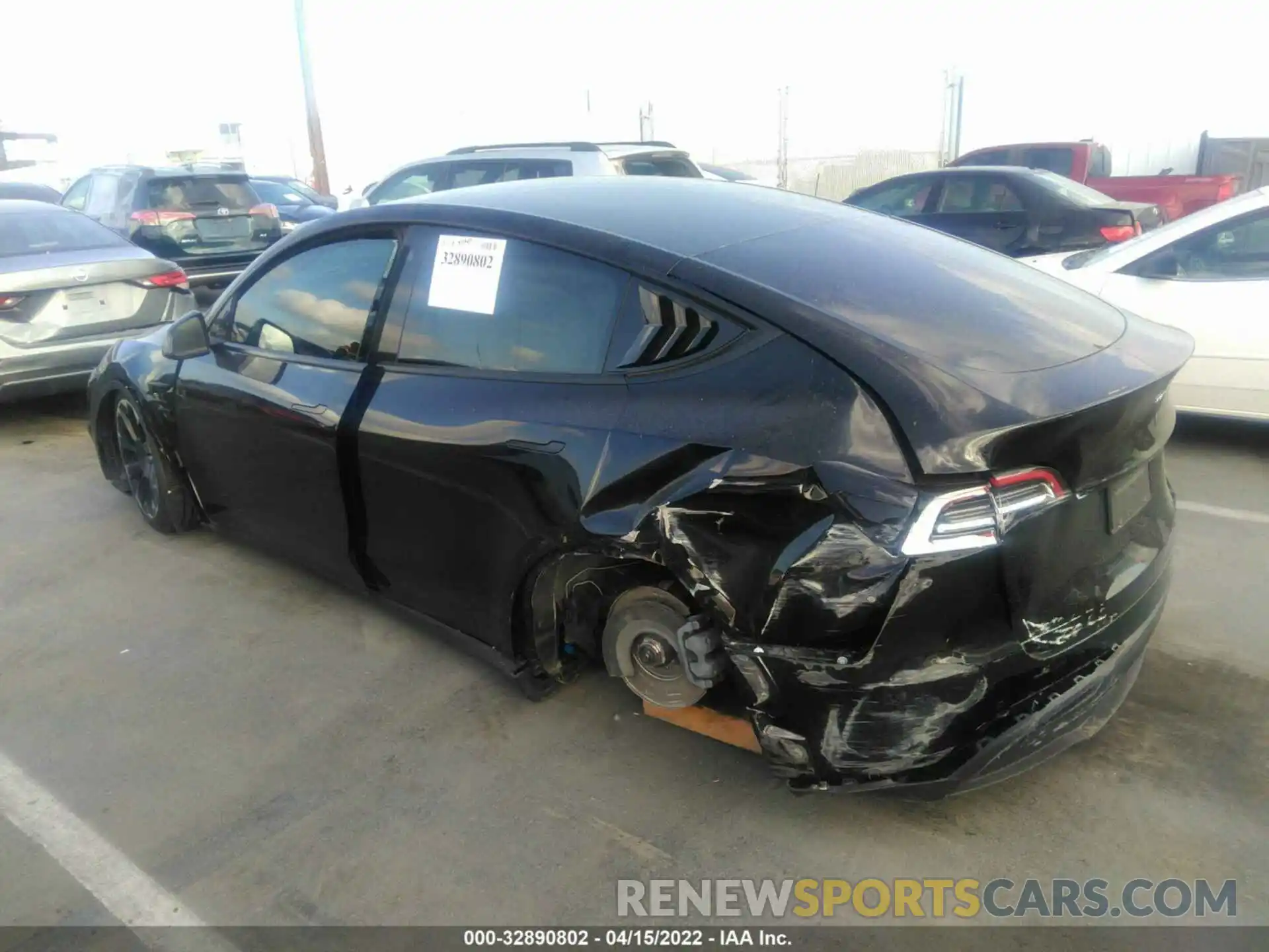 3 Photograph of a damaged car 5YJYGDED1MF115179 TESLA MODEL Y 2021