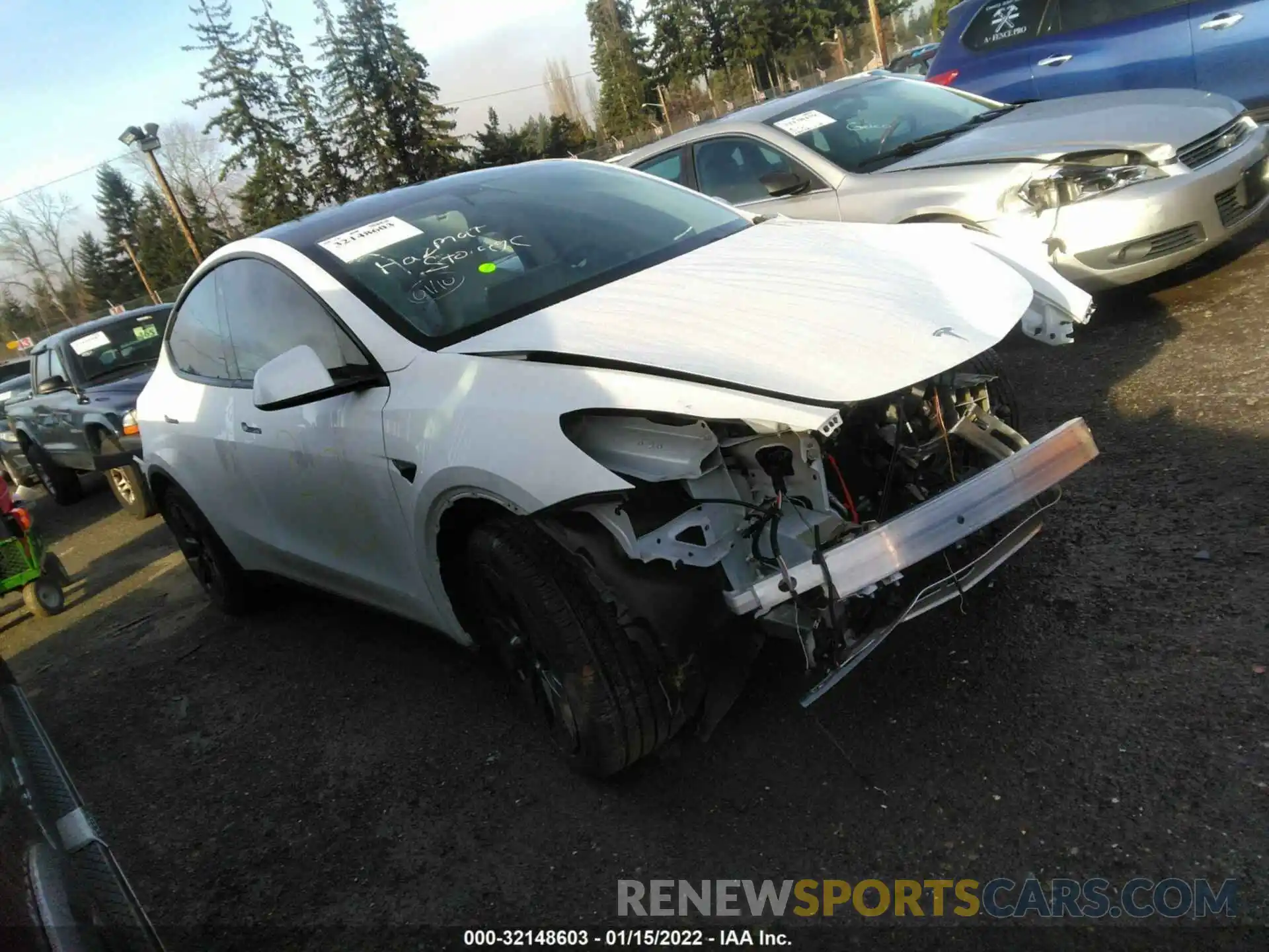 1 Photograph of a damaged car 5YJYGDED2MF110489 TESLA MODEL Y 2021