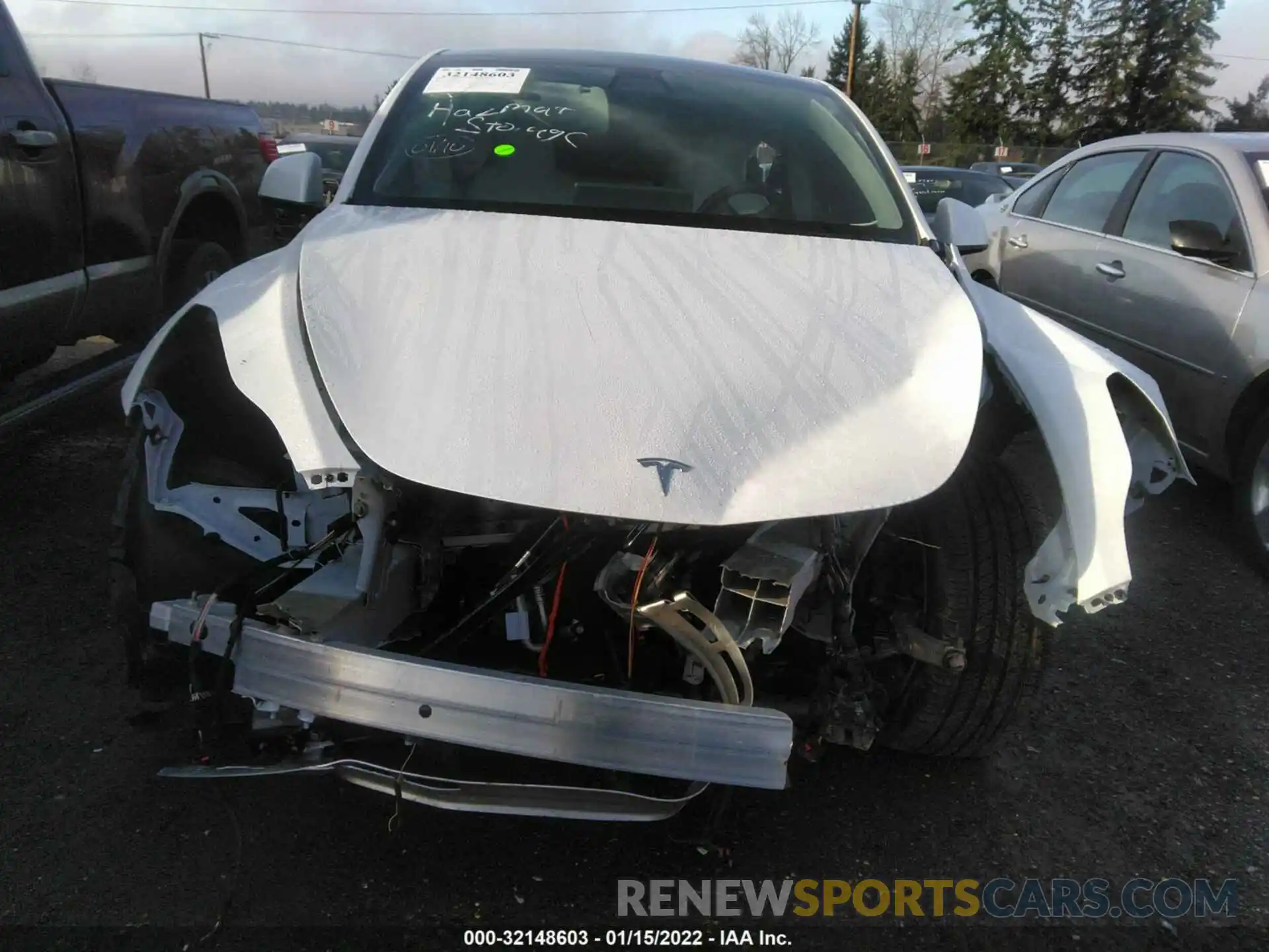 6 Photograph of a damaged car 5YJYGDED2MF110489 TESLA MODEL Y 2021