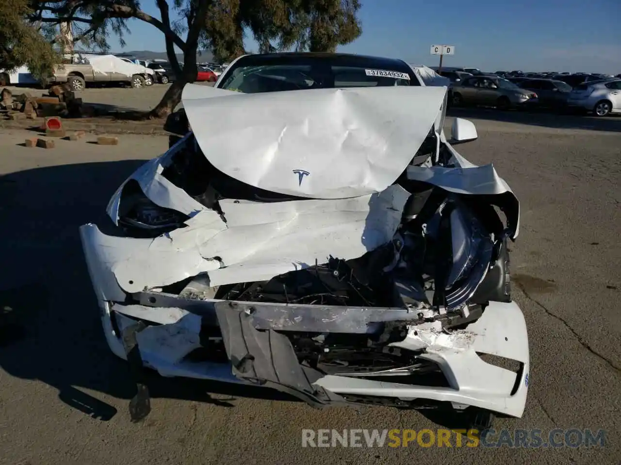 7 Photograph of a damaged car 5YJYGDED3MF103728 TESLA MODEL Y 2021