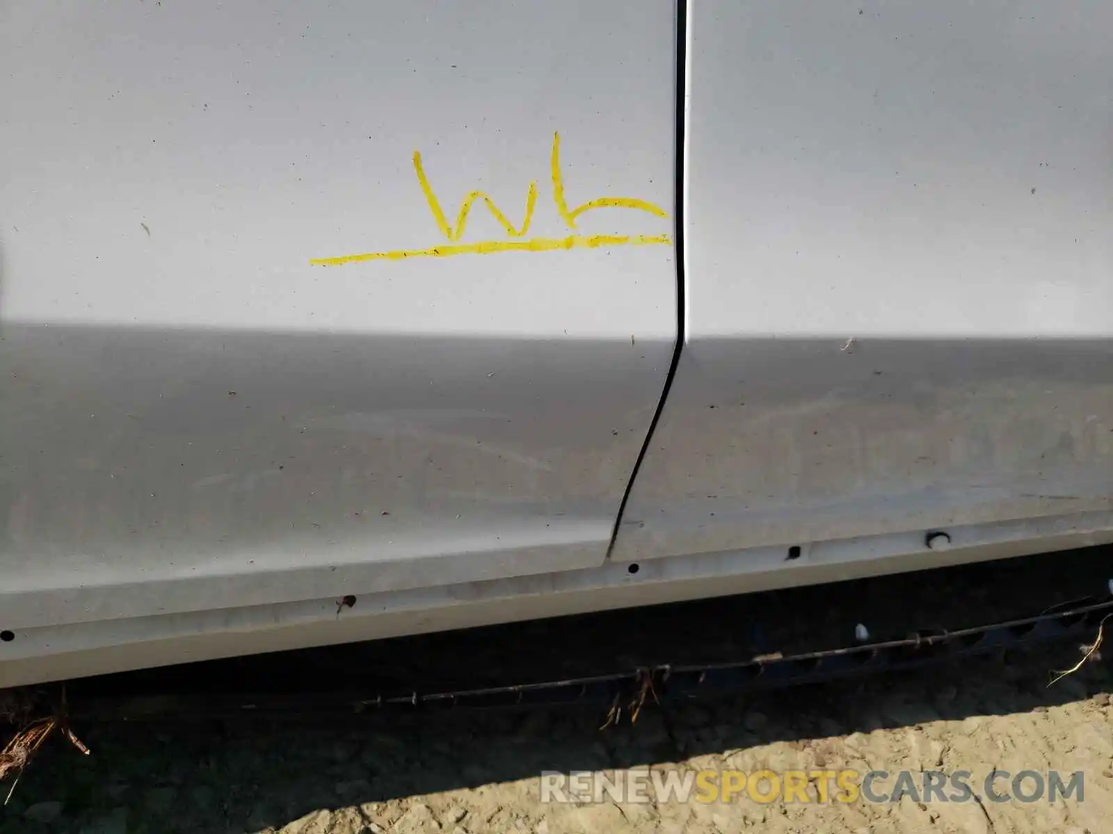 9 Photograph of a damaged car 5YJYGDED3MF105575 TESLA MODEL Y 2021