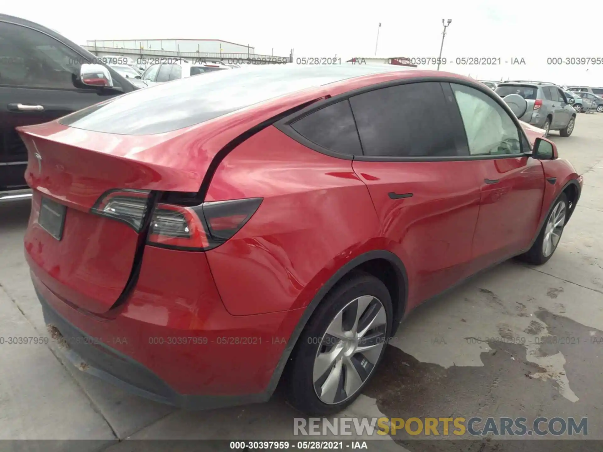 4 Фотография поврежденного автомобиля 5YJYGDED3MF107049 TESLA MODEL Y 2021