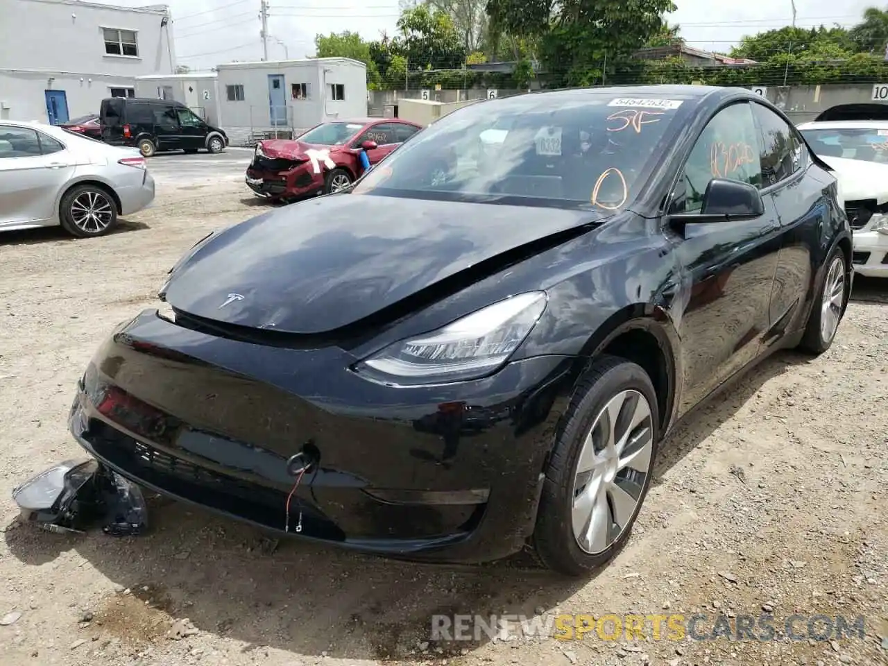 2 Photograph of a damaged car 5YJYGDED3MF107455 TESLA MODEL Y 2021