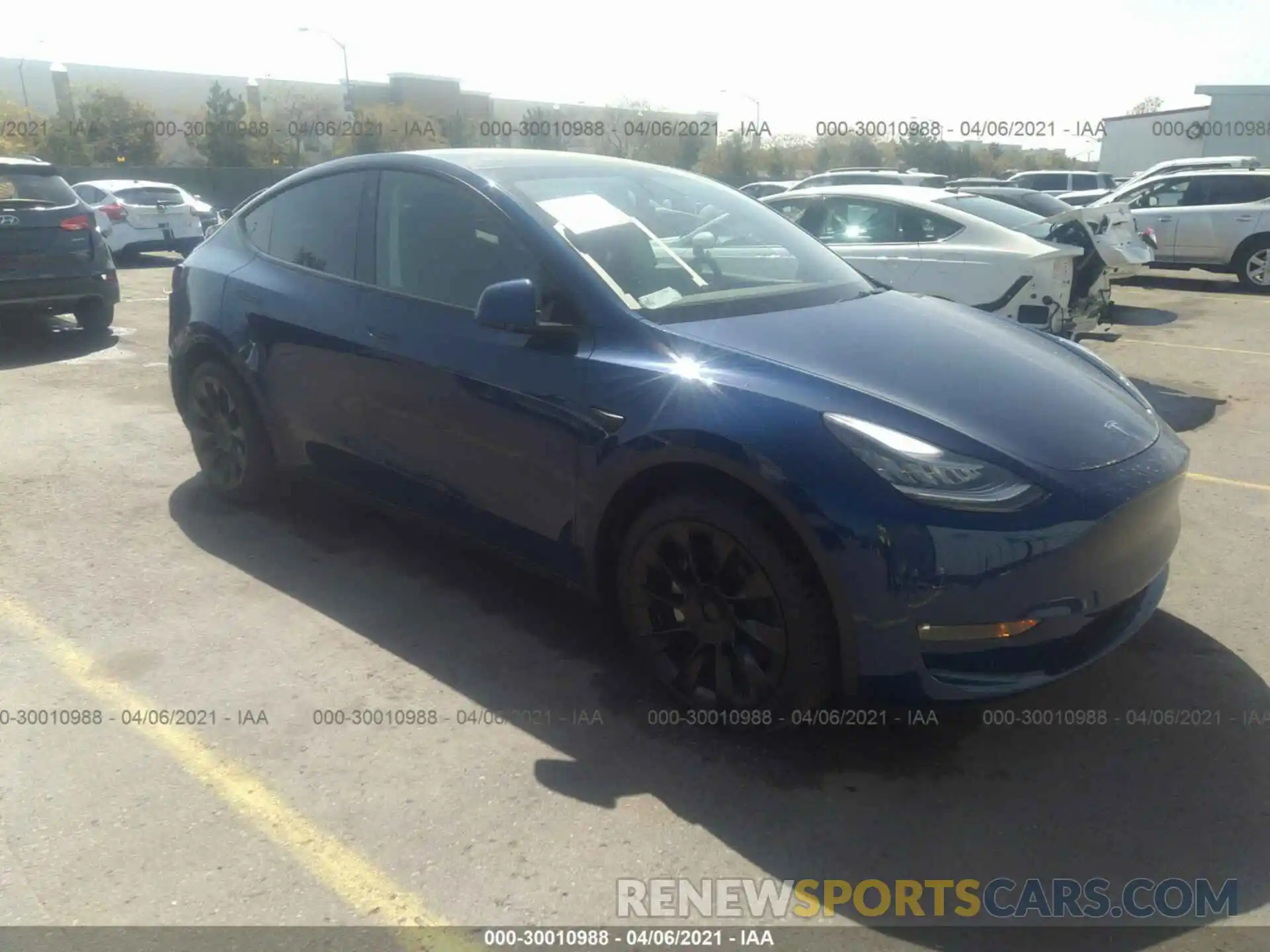 1 Photograph of a damaged car 5YJYGDED3MF112980 TESLA MODEL Y 2021