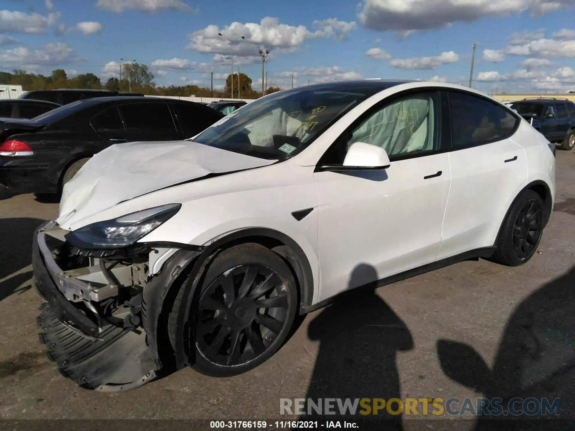 2 Фотография поврежденного автомобиля 5YJYGDED4MF118268 TESLA MODEL Y 2021