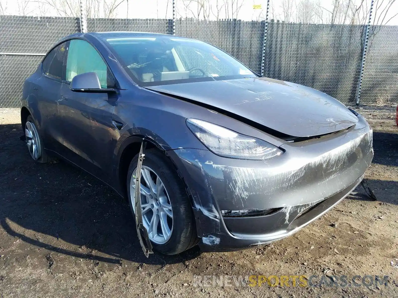 1 Photograph of a damaged car 5YJYGDED5MF106128 TESLA MODEL Y 2021