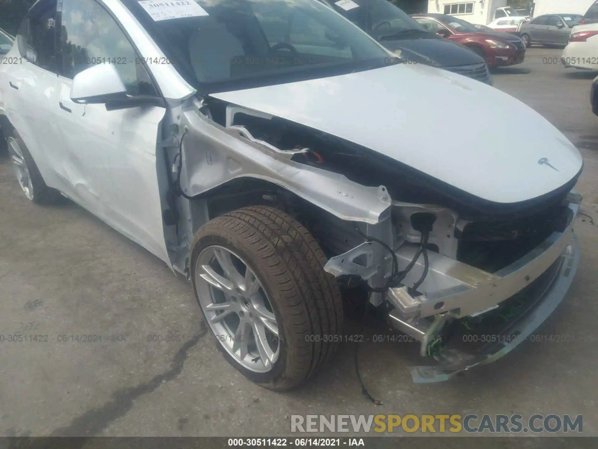 6 Photograph of a damaged car 5YJYGDED5MF110440 TESLA MODEL Y 2021