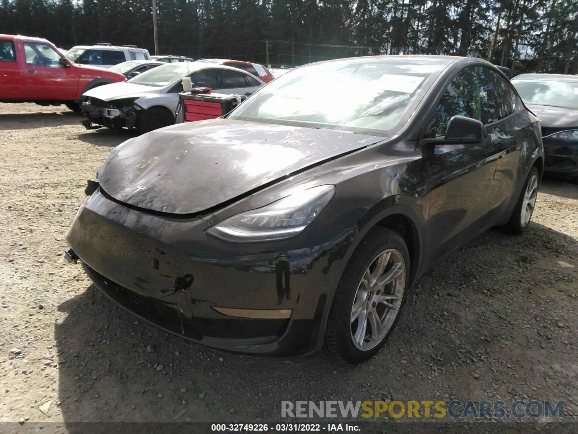 2 Photograph of a damaged car 5YJYGDED5MF133281 TESLA MODEL Y 2021