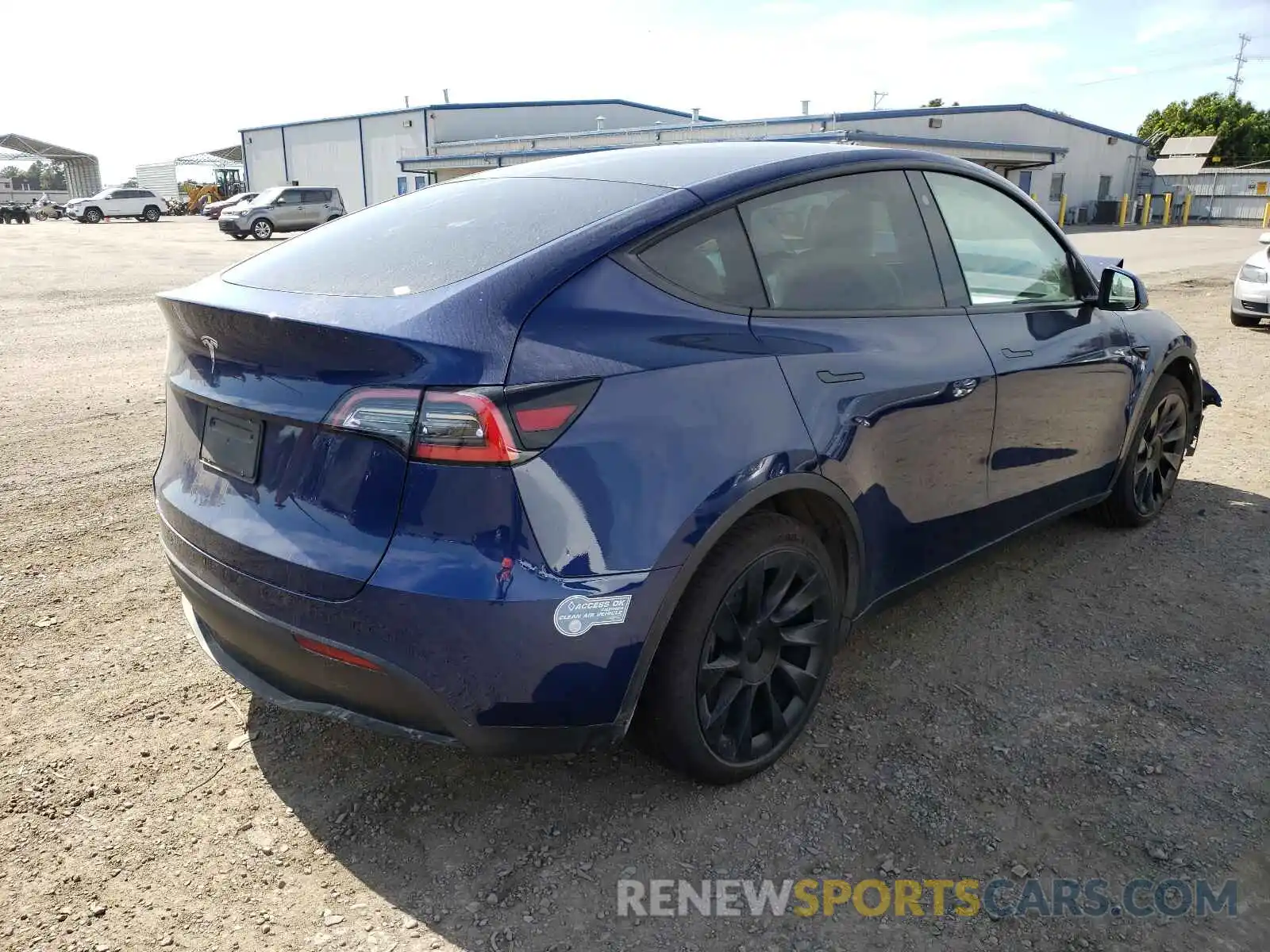 4 Photograph of a damaged car 5YJYGDED6MF109085 TESLA MODEL Y 2021