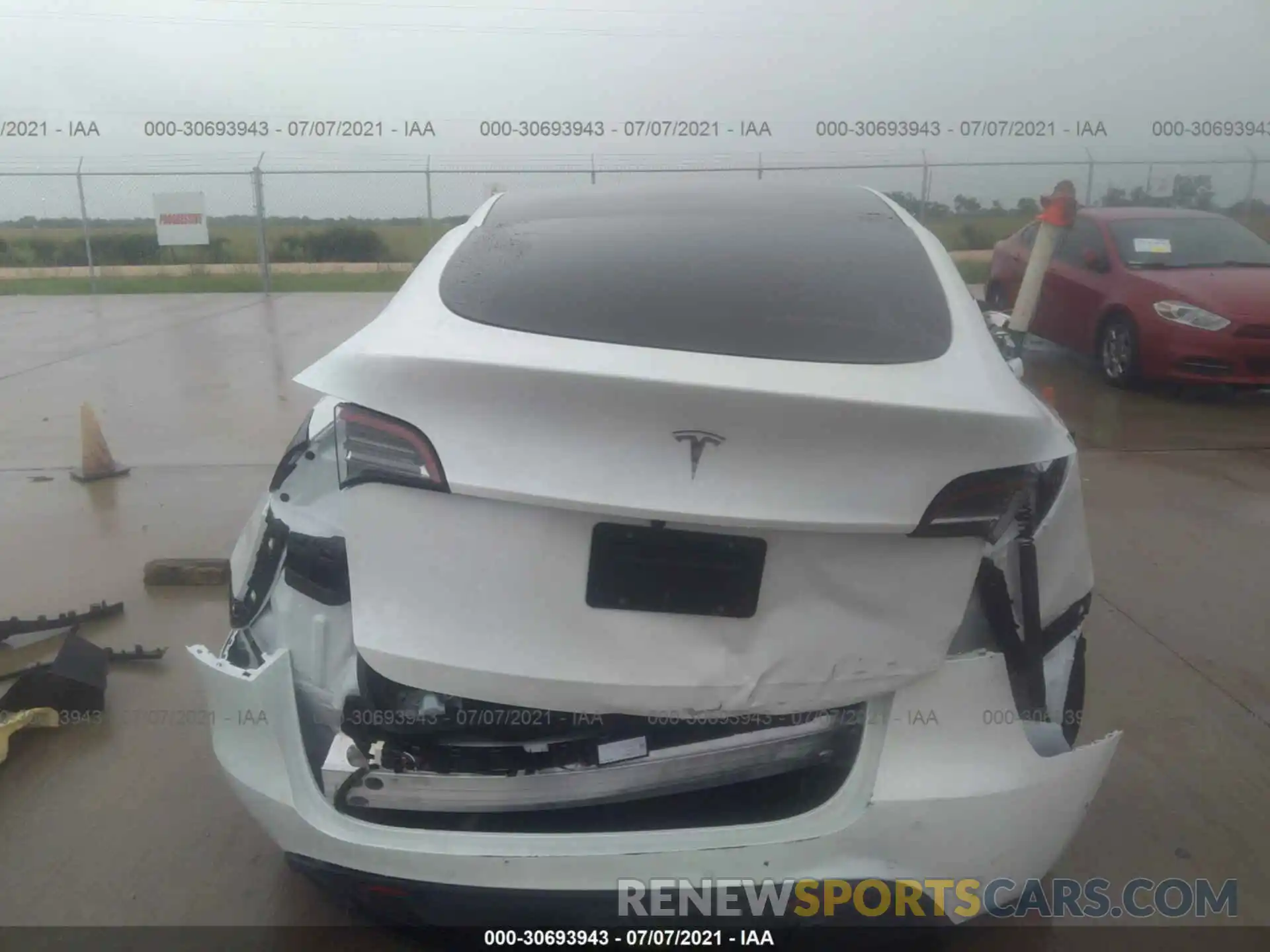 6 Photograph of a damaged car 5YJYGDED6MF109152 TESLA MODEL Y 2021