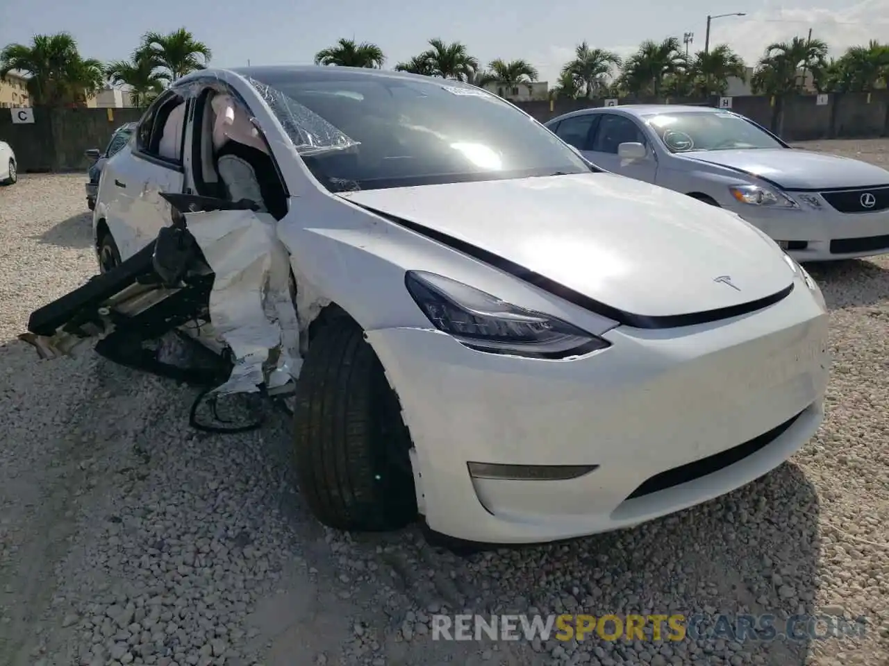 1 Photograph of a damaged car 5YJYGDED6MF114996 TESLA MODEL Y 2021