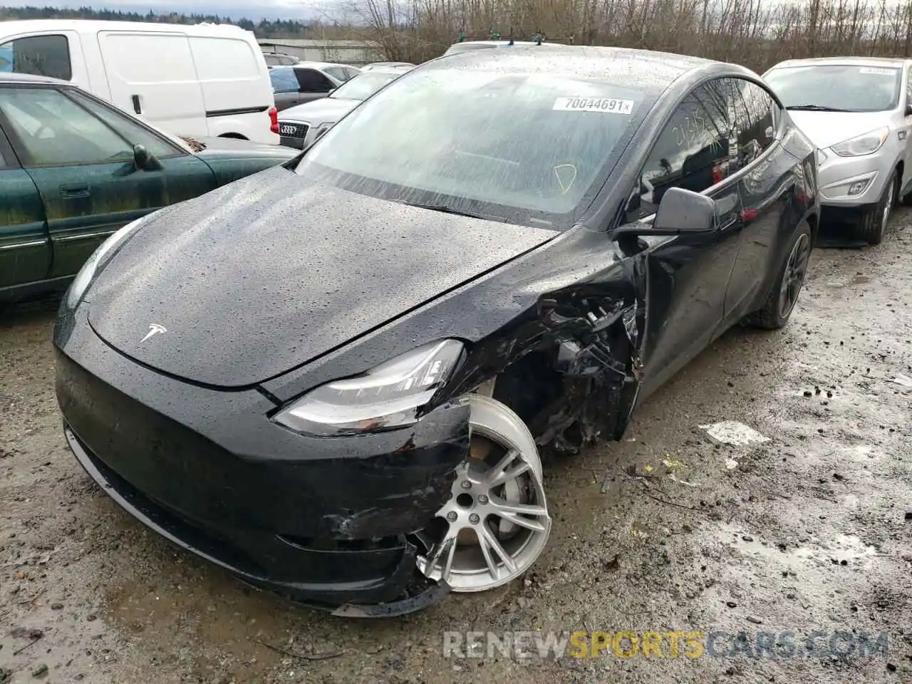 2 Photograph of a damaged car 5YJYGDED7MF107362 TESLA MODEL Y 2021