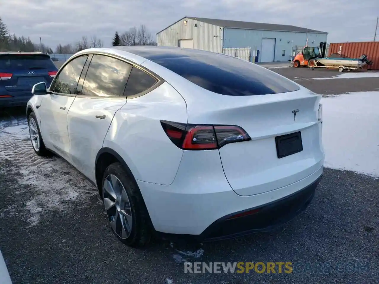 3 Photograph of a damaged car 5YJYGDED7MF119589 TESLA MODEL Y 2021